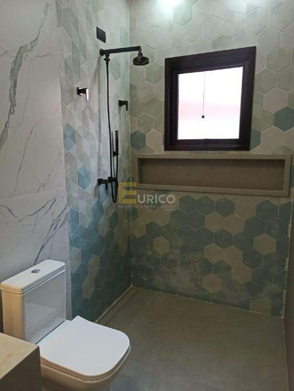 Casa em condomínio à venda no Condomínio Flor da Serra em Valinhos/SP: 