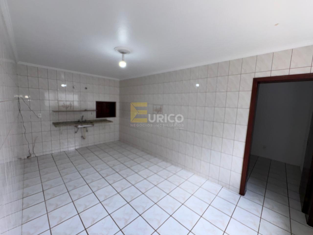 Casa em condomínio à venda no Condomínio Vista Alegre - Sede em Vinhedo/SP: cozinha edicula