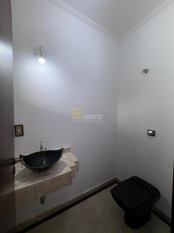 Casa em condomínio à venda no Condomínio Vista Alegre - Sede em Vinhedo/SP: lavabo