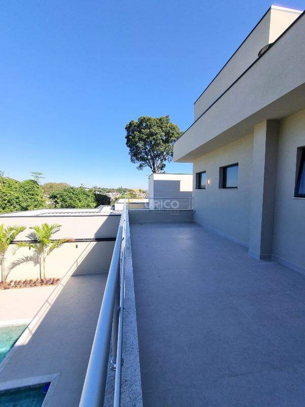 Casa em condomínio à venda no Condomínio Reserva da Mata em Vinhedo/SP: Varanda com vista da suíte master