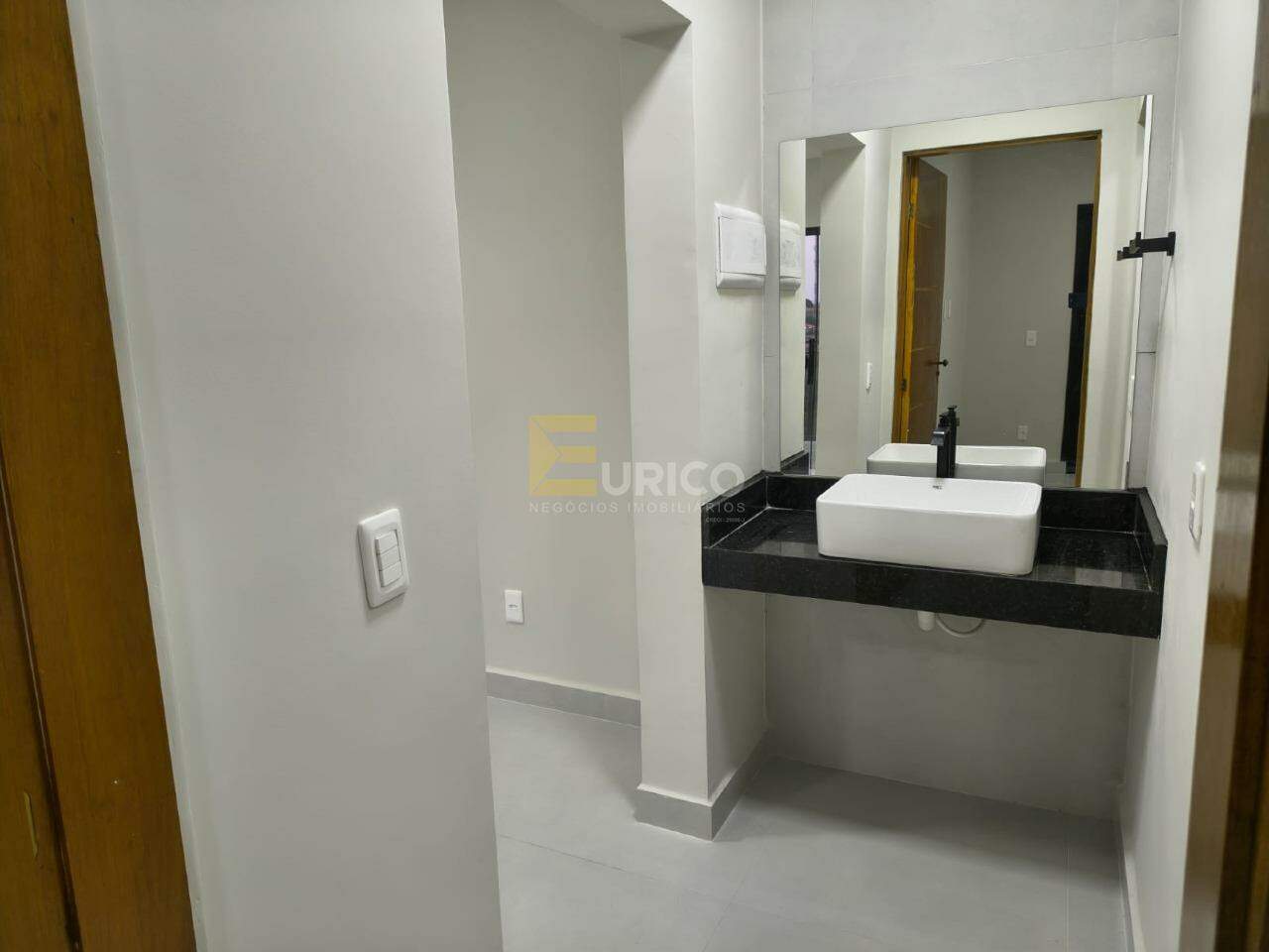 Casa em condomínio à venda no Condomínio Piccollo Villaggio - VILA OMIZOLLO em Louveira/SP: 