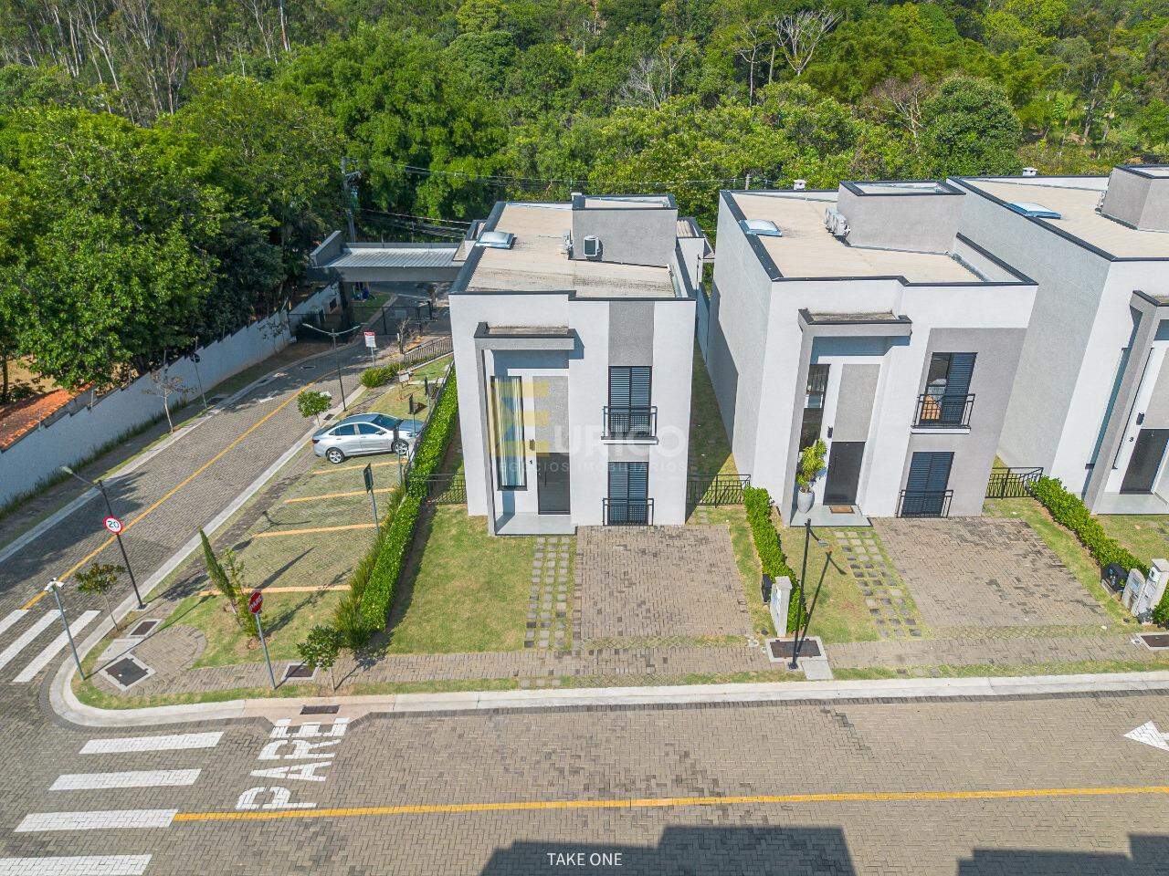 Casa em condomínio à venda no Condomínio Villaggio Maranello em Vinhedo/SP: 