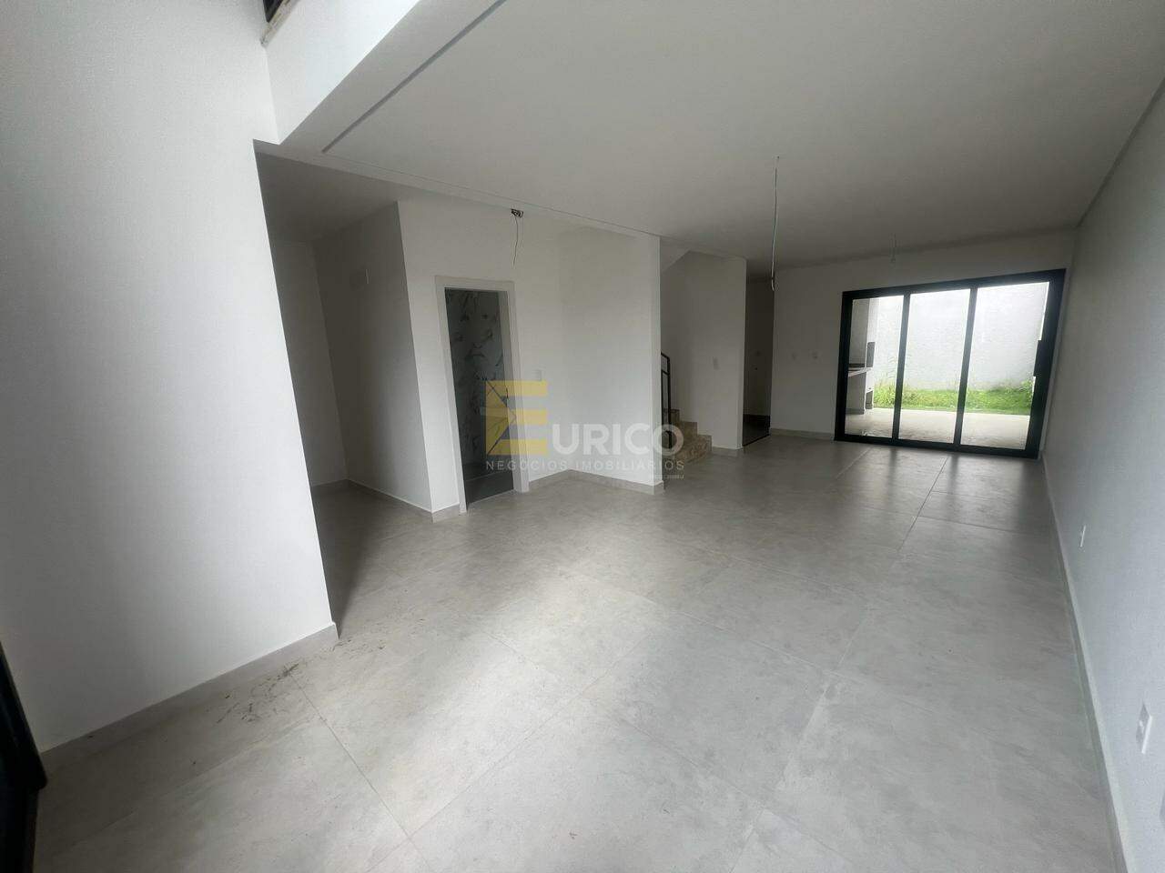 Casa em condomínio à venda no Condomínio Villaggio Maranello em Vinhedo/SP: 