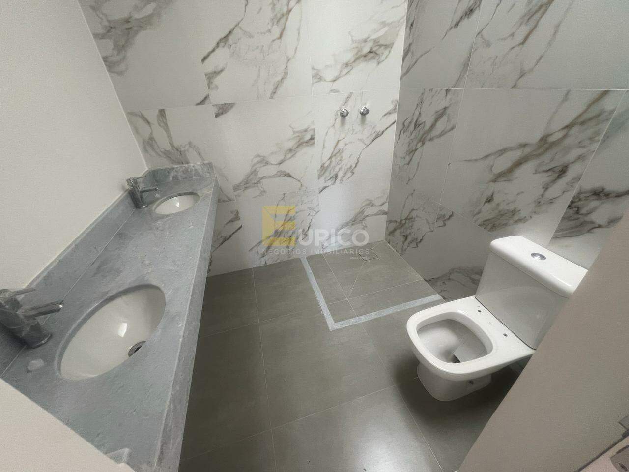 Casa em condomínio à venda no Condomínio Villaggio Maranello em Vinhedo/SP: 