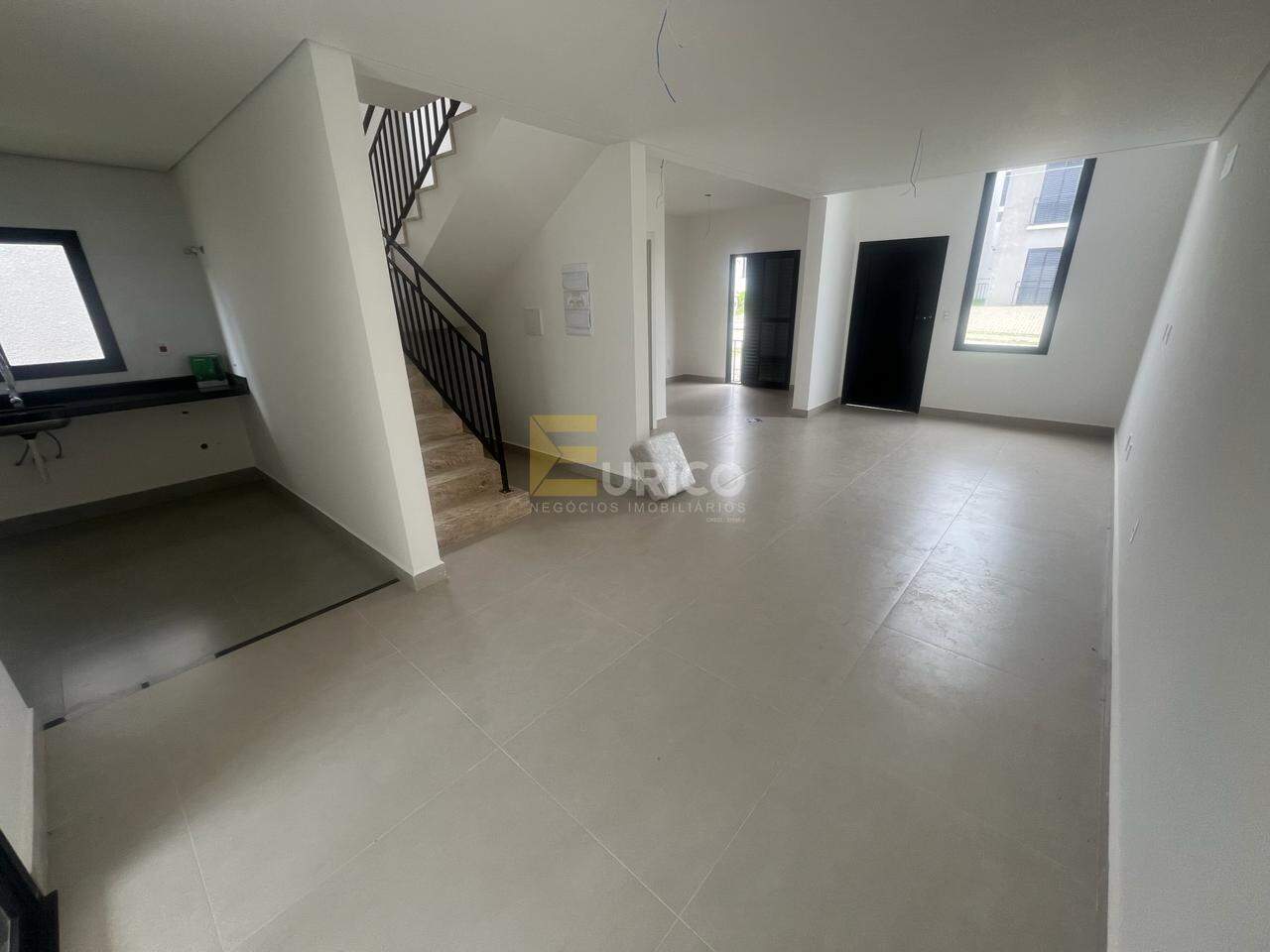 Casa em condomínio à venda no Condomínio Villaggio Maranello em Vinhedo/SP: 