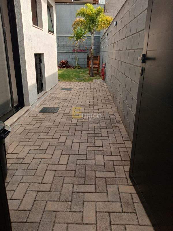 Casa em condomínio à venda no Condomínio Santa Isabel em Louveira/SP: 