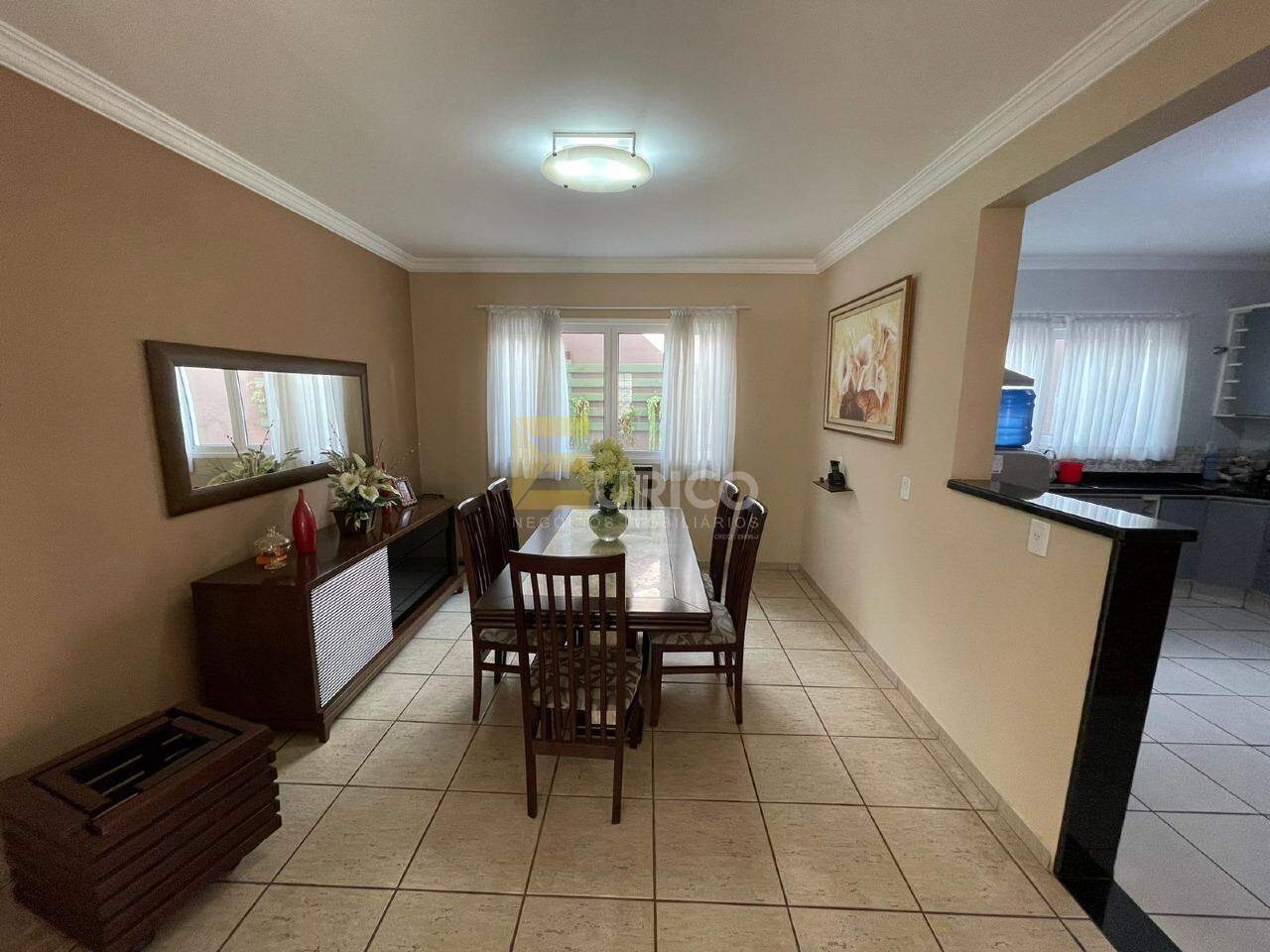 Casa em condomínio à venda no Condomínio Residencial Villa Fontana em Valinhos/SP: