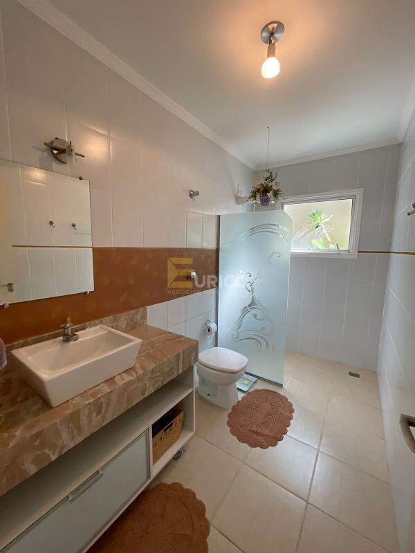 Casa em condomínio à venda no Condomínio Residencial Villa Fontana em Valinhos/SP: