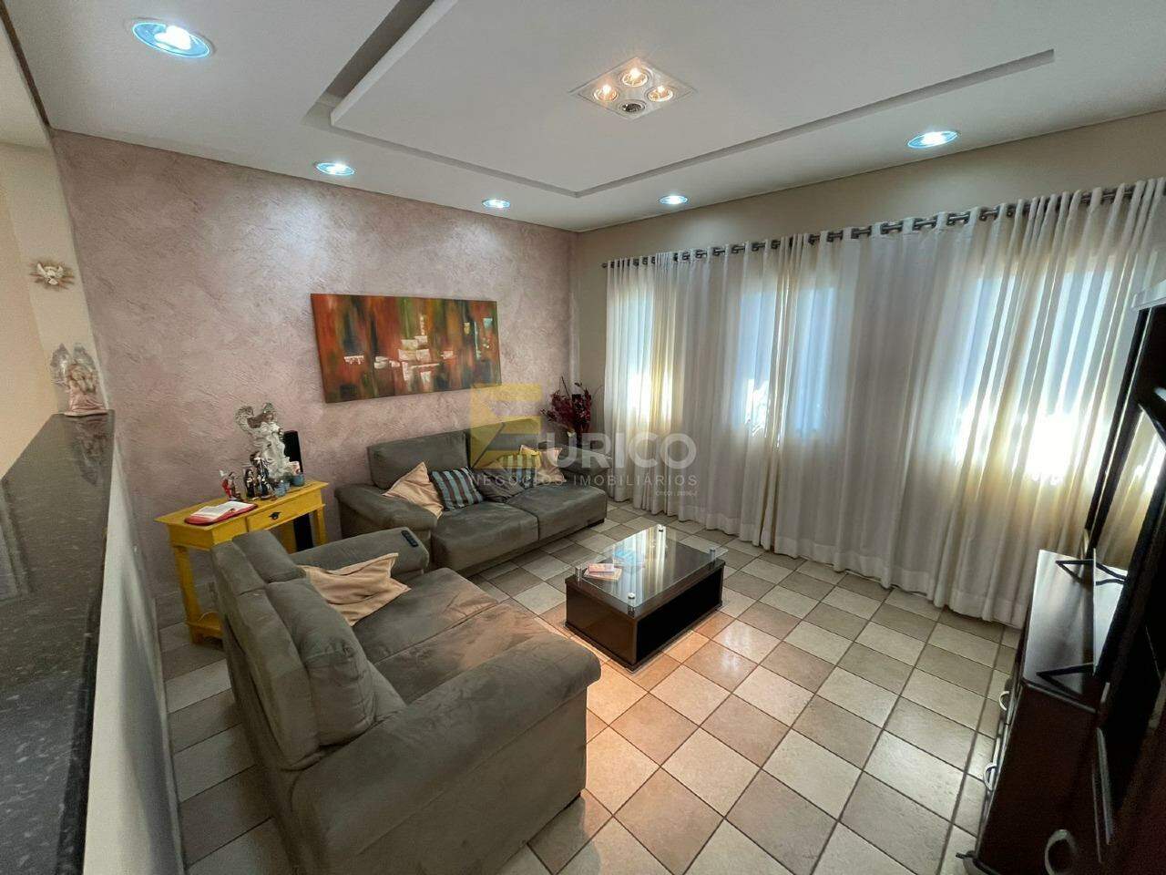 Casa em condomínio à venda no Condomínio Residencial Villa Fontana em Valinhos/SP: