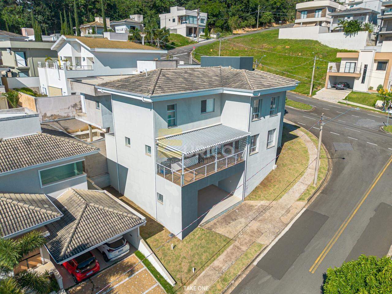 Casa em condomínio à venda no Condomínio Portal do Jequitibá em Valinhos/SP: 