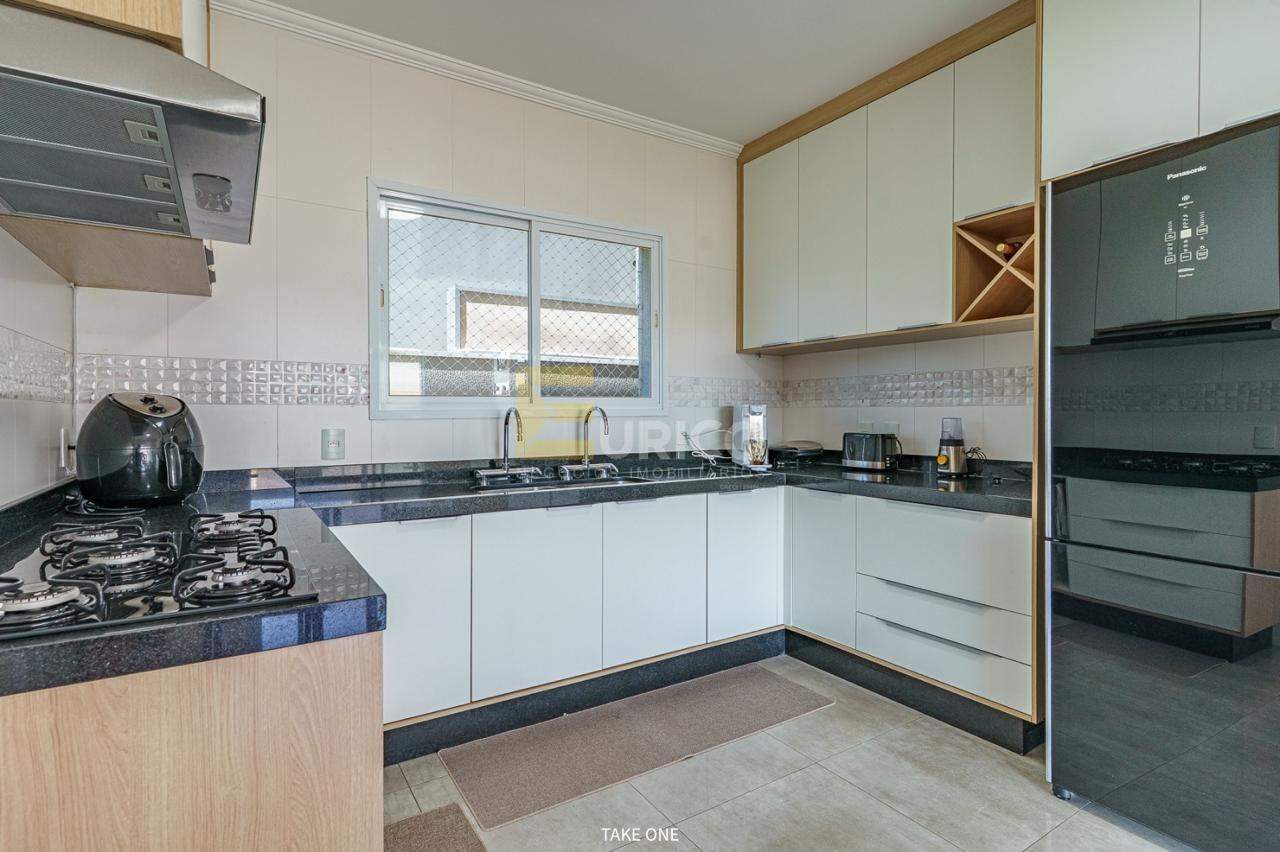 Casa em condomínio à venda no Condomínio Portal do Jequitibá em Valinhos/SP: 