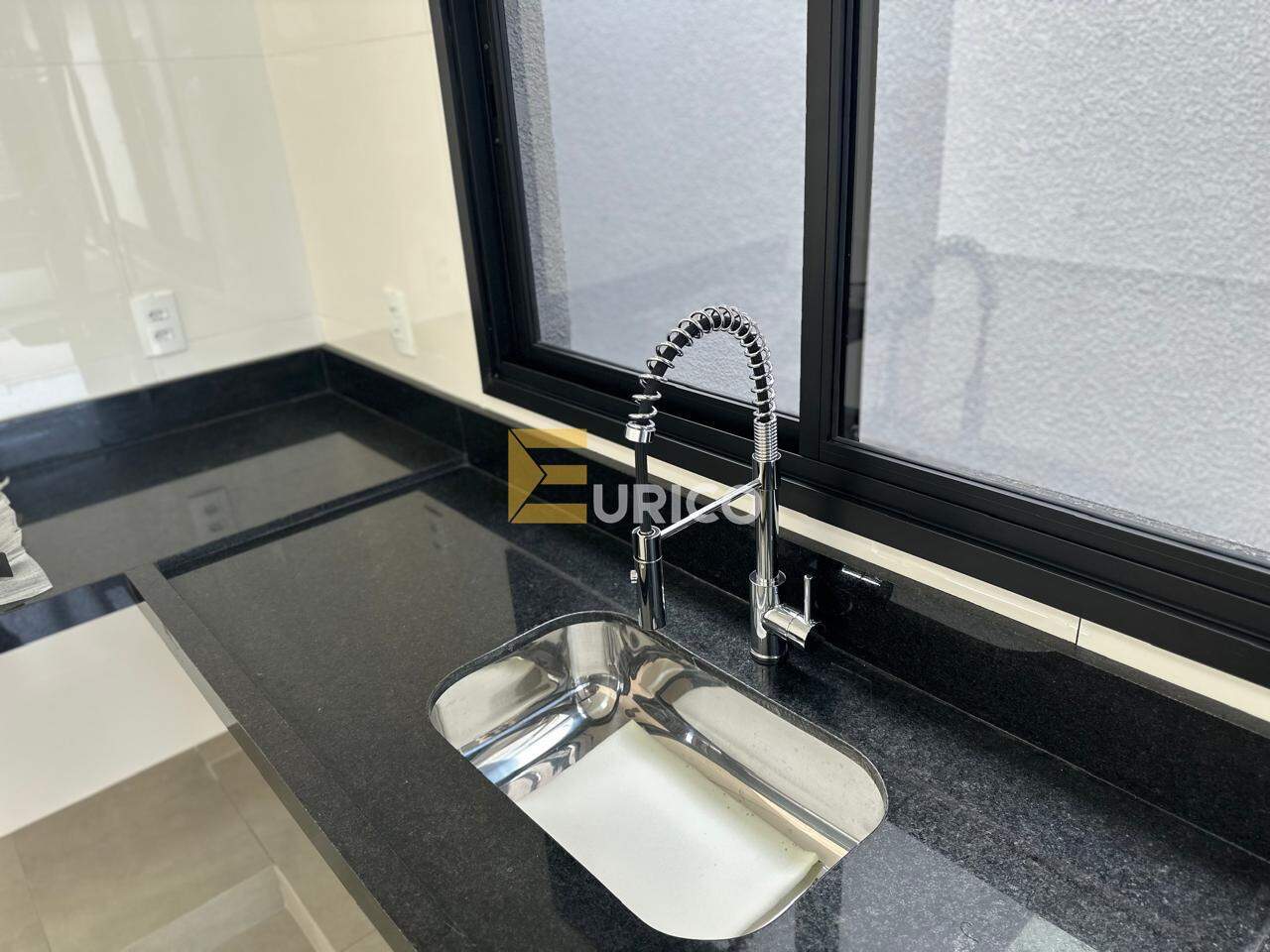 Casa em condomínio à venda no Wanel Ville em Sorocaba/SP: 