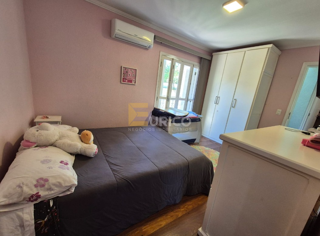Casa em condomínio à venda no Condomínio Serra dos Cristais em CAJAMAR/SP: 