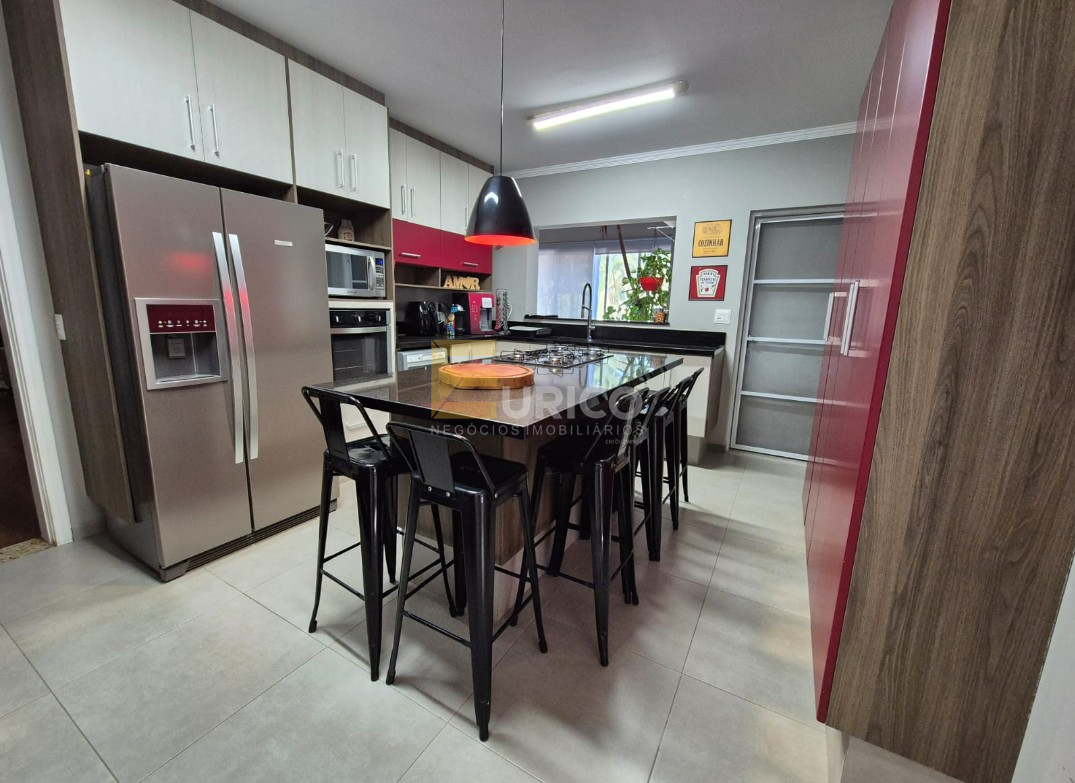 Casa em condomínio à venda no Condomínio Serra dos Cristais em CAJAMAR/SP: 