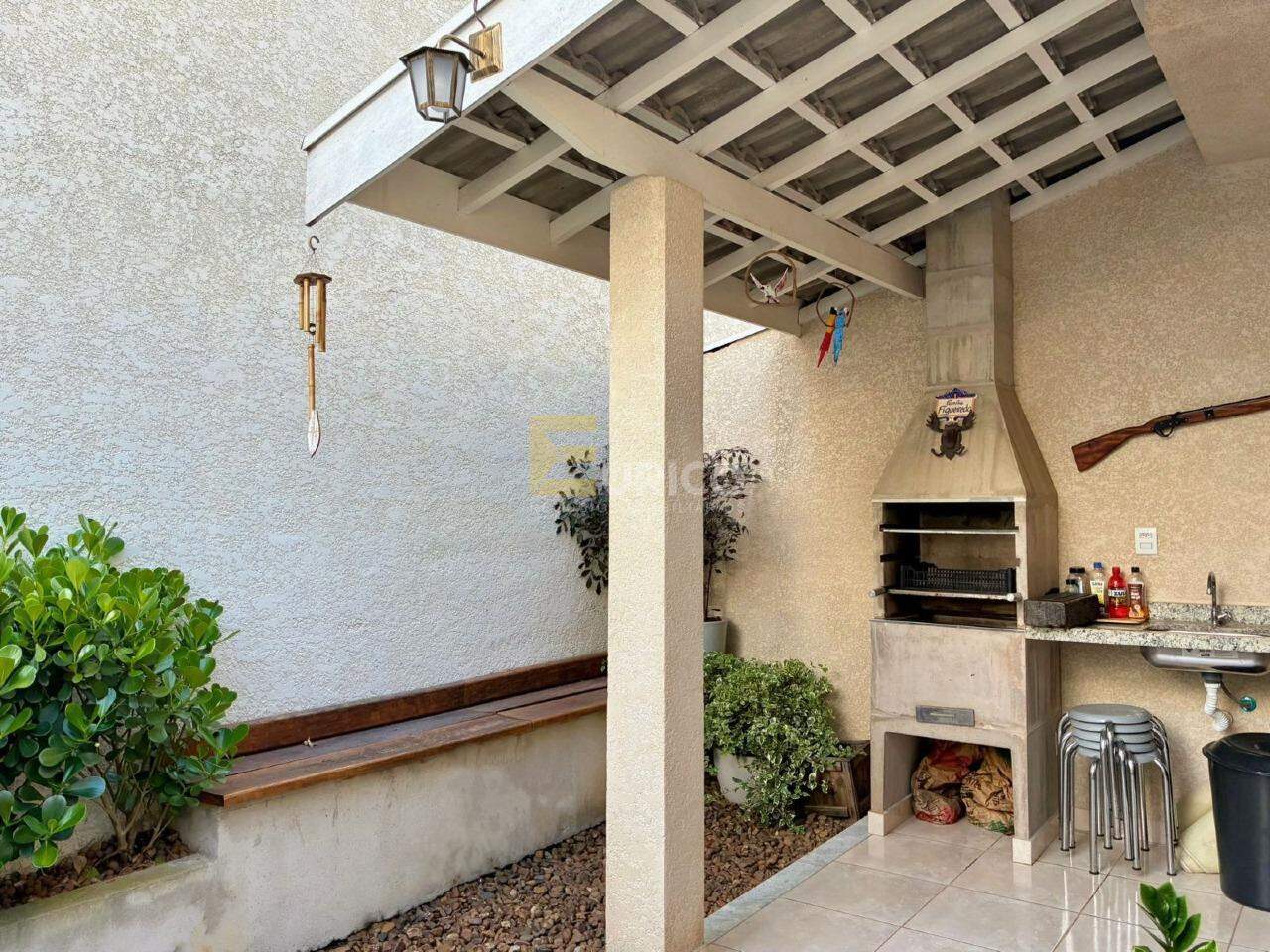 Casa em condomínio à venda no Condomínio Villaggio Imperiale em Louveira/SP: 