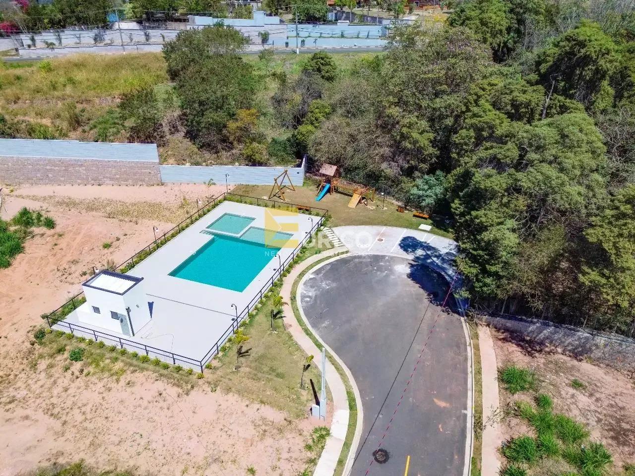 Terreno em Condomínio à venda no Condomínio Residencial San Lucca em Vinhedo/SP: 