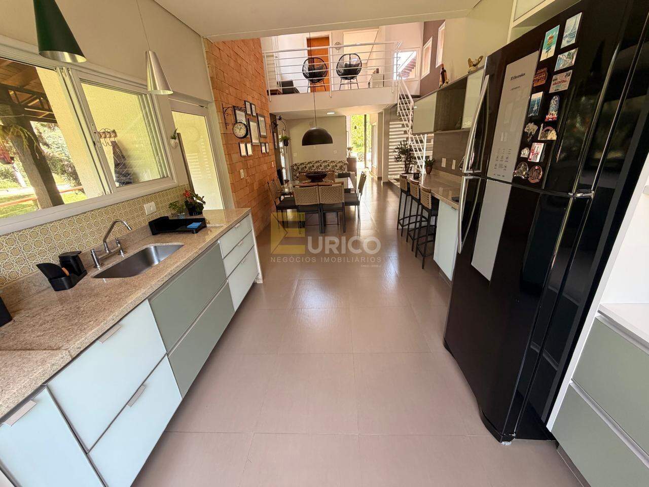 Casa em condomínio à venda no Condomínio Reserva dos Vinhedos em Louveira/SP: 