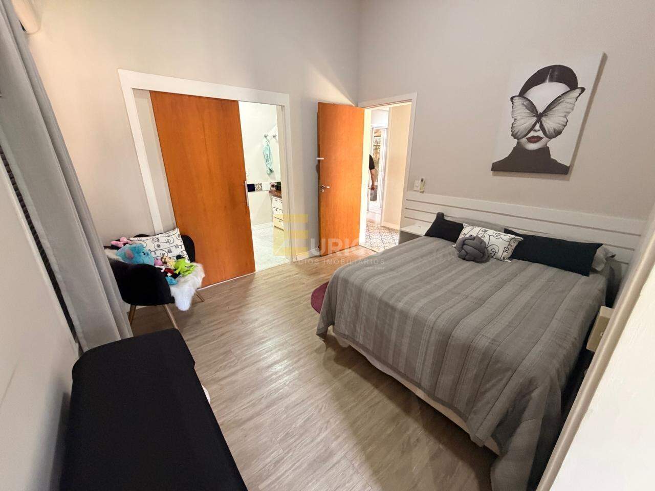 Casa em condomínio à venda no Condomínio Reserva dos Vinhedos em Louveira/SP: 