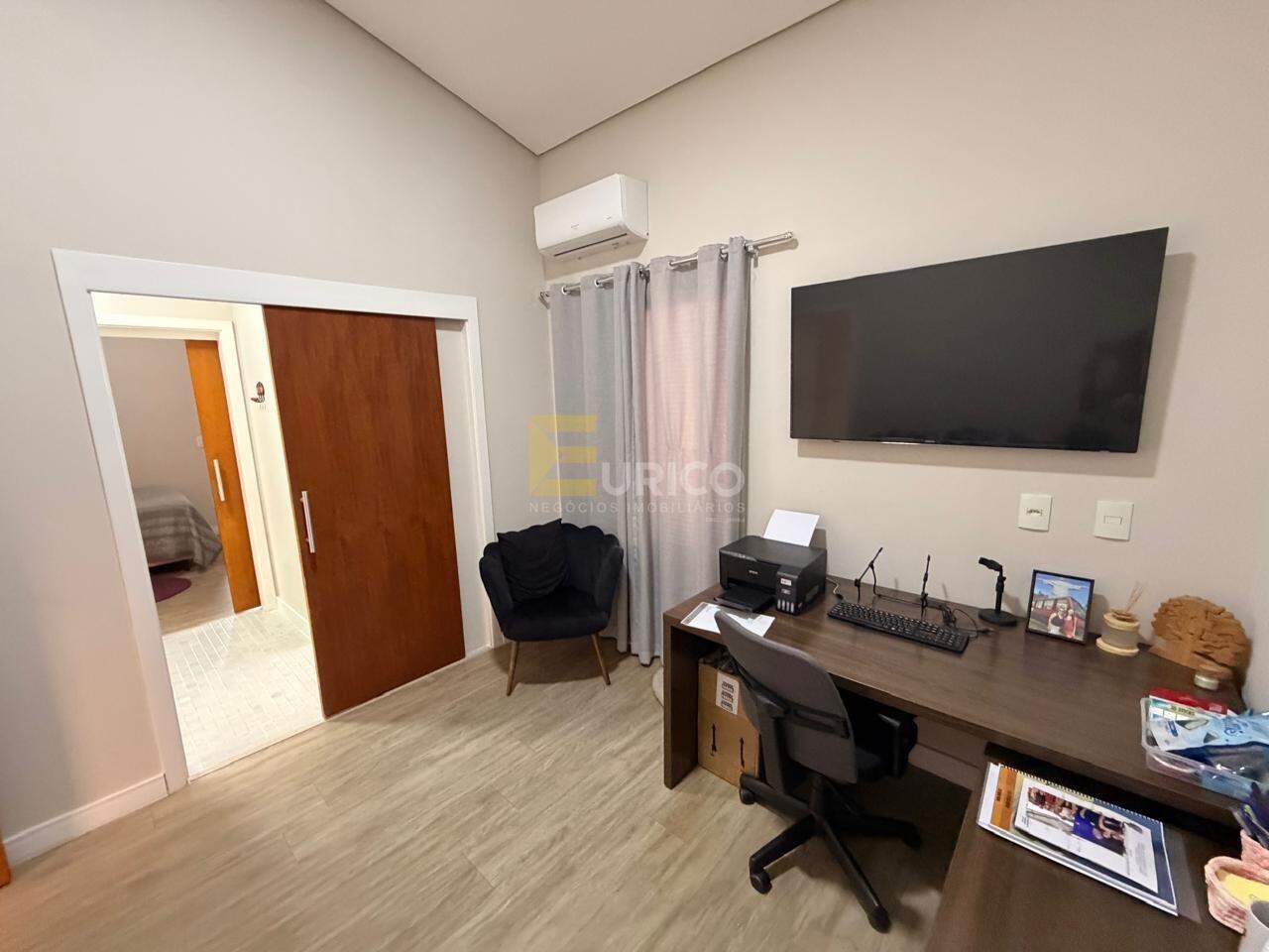 Casa em condomínio à venda no Condomínio Reserva dos Vinhedos em Louveira/SP: 