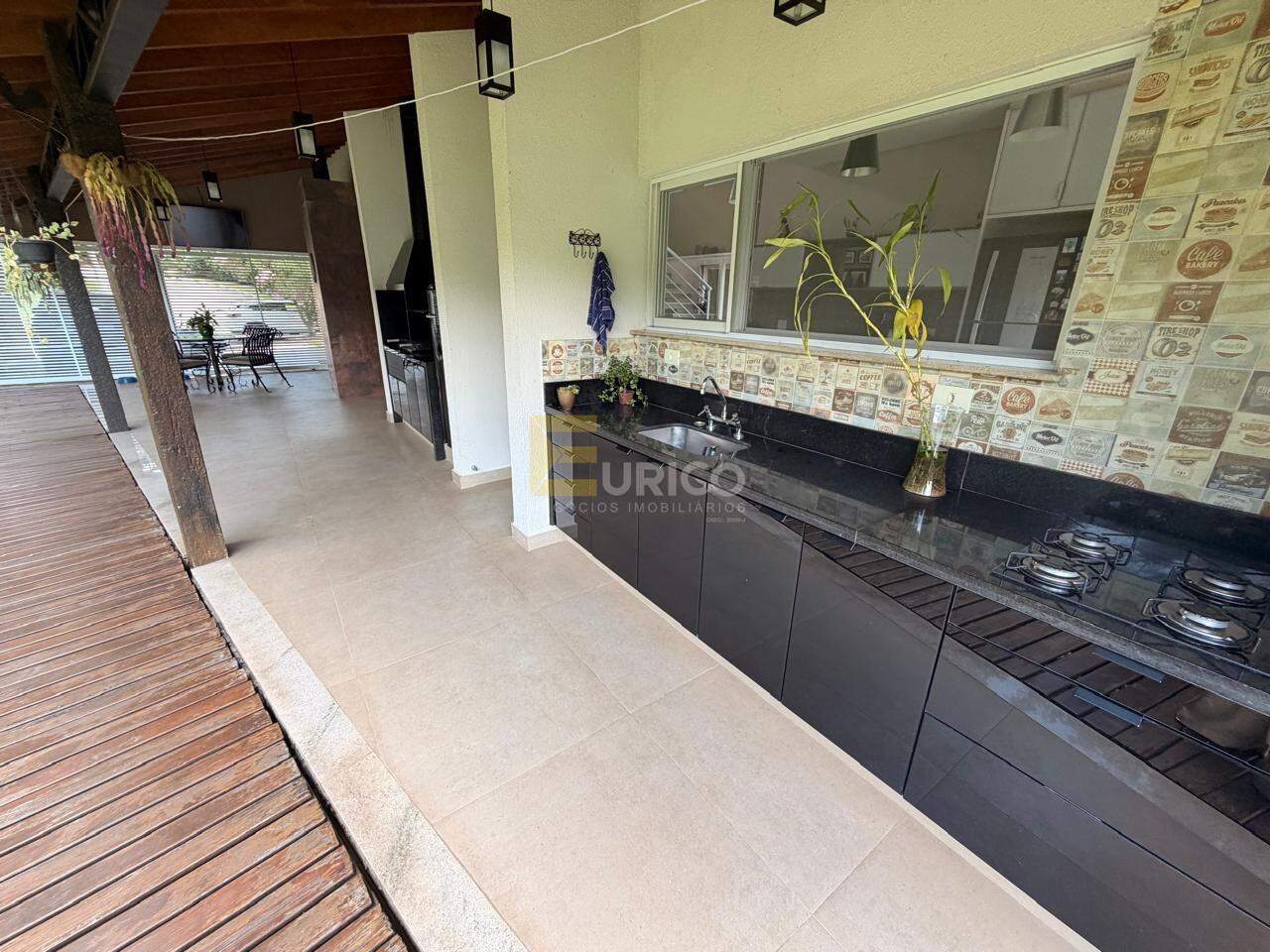 Casa em condomínio à venda no Condomínio Reserva dos Vinhedos em Louveira/SP: 