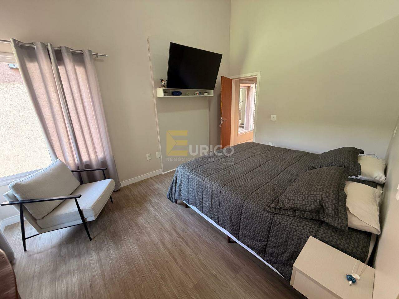 Casa em condomínio à venda no Condomínio Reserva dos Vinhedos em Louveira/SP: 