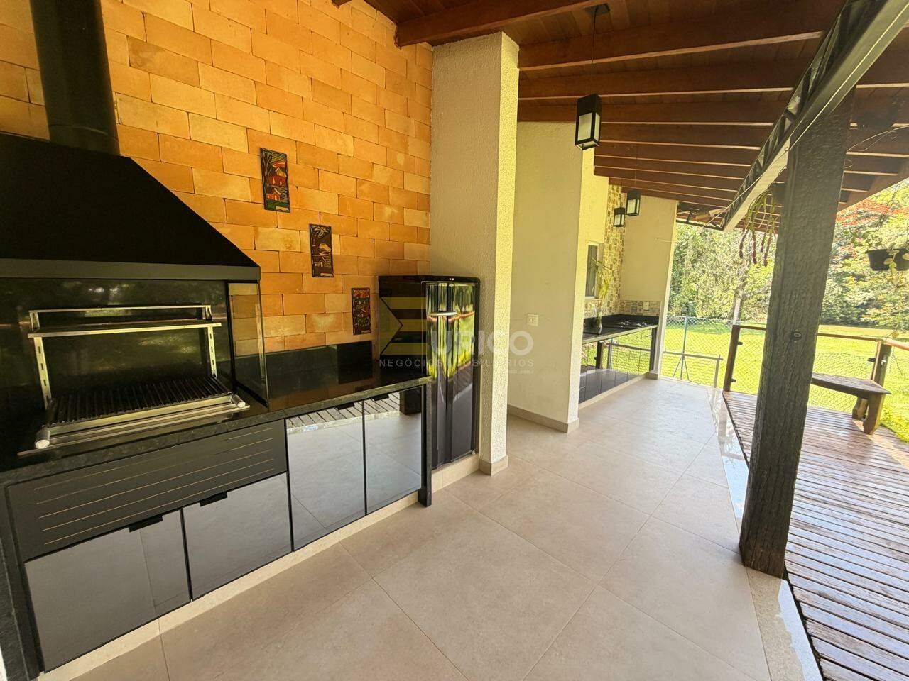 Casa em condomínio à venda no Condomínio Reserva dos Vinhedos em Louveira/SP: 