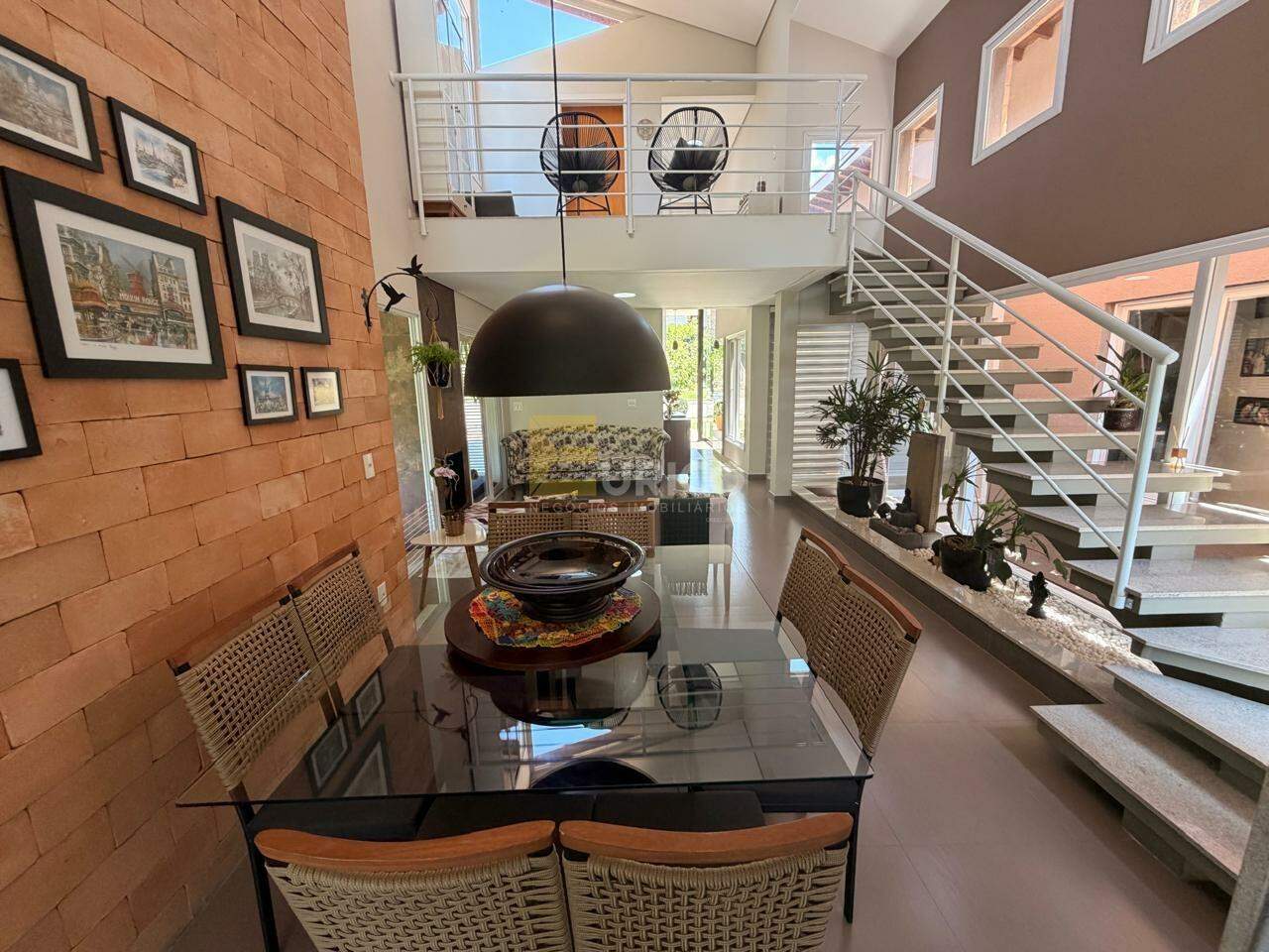 Casa em condomínio à venda no Condomínio Reserva dos Vinhedos em Louveira/SP: 