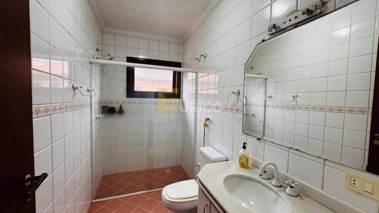 Casa em condomínio à venda no Condomínio Vista Alegre - Sede em Vinhedo/SP: 