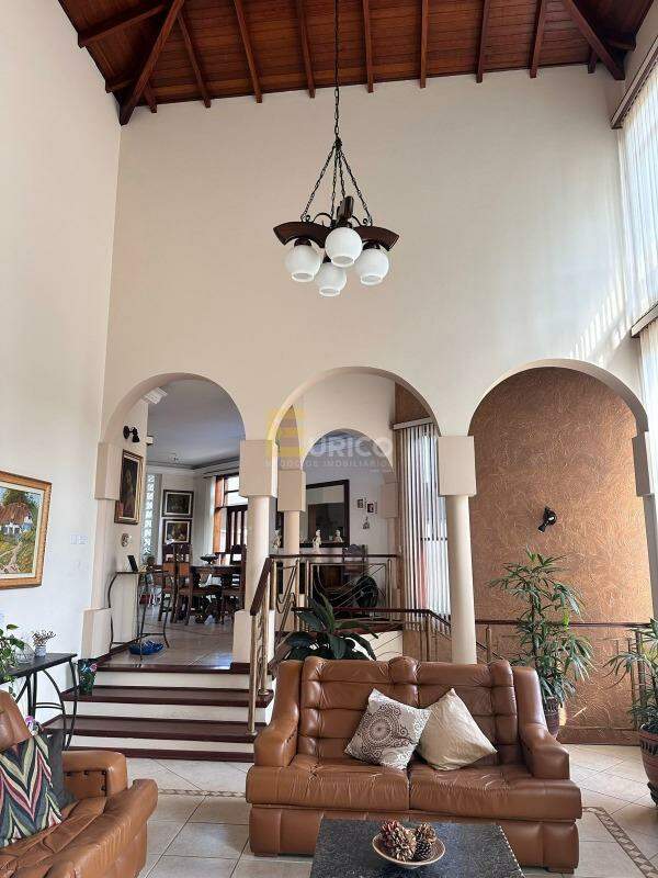 Casa em condomínio à venda no Condomínio Reserva Colonial em Valinhos/SP: 