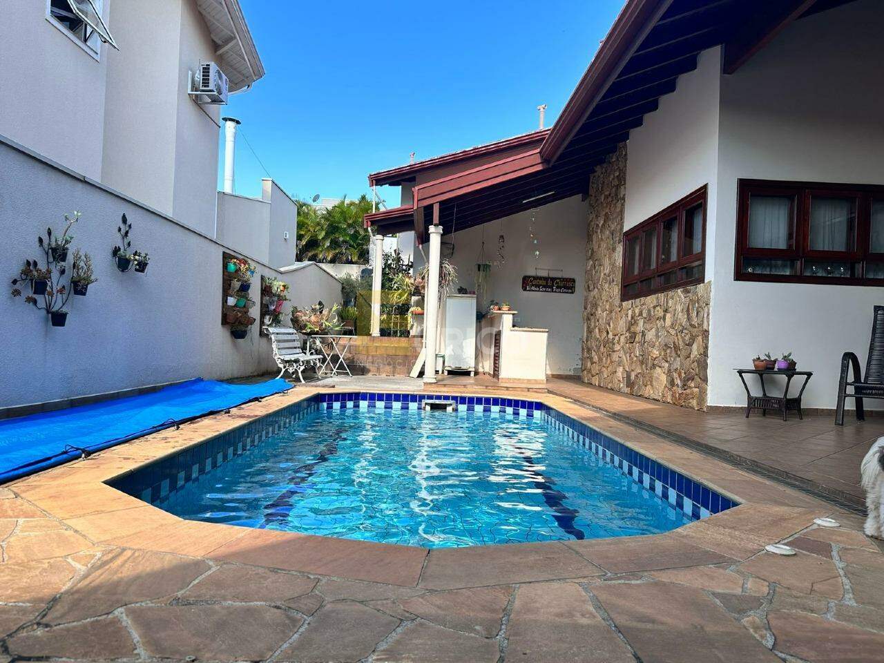 Casa em condomínio à venda no Condomínio Reserva Colonial em Valinhos/SP: 