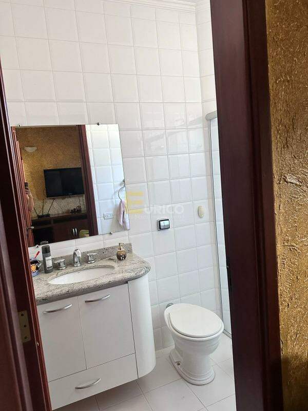 Casa em condomínio à venda no Condomínio Reserva Colonial em Valinhos/SP: 