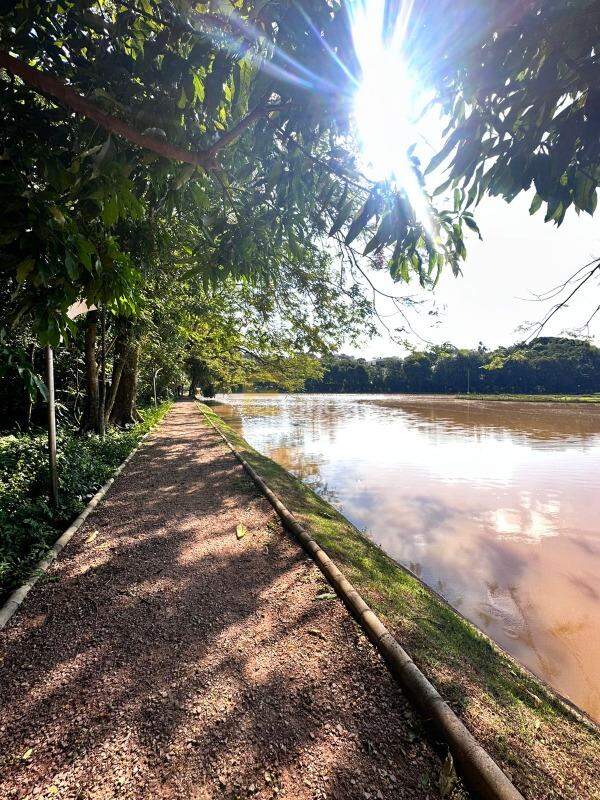 Casa em condomínio à venda no Condomínio Reserva Colonial em Valinhos/SP: 