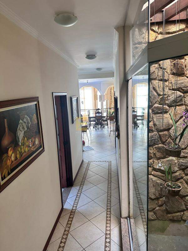 Casa em condomínio à venda no Condomínio Reserva Colonial em Valinhos/SP: 