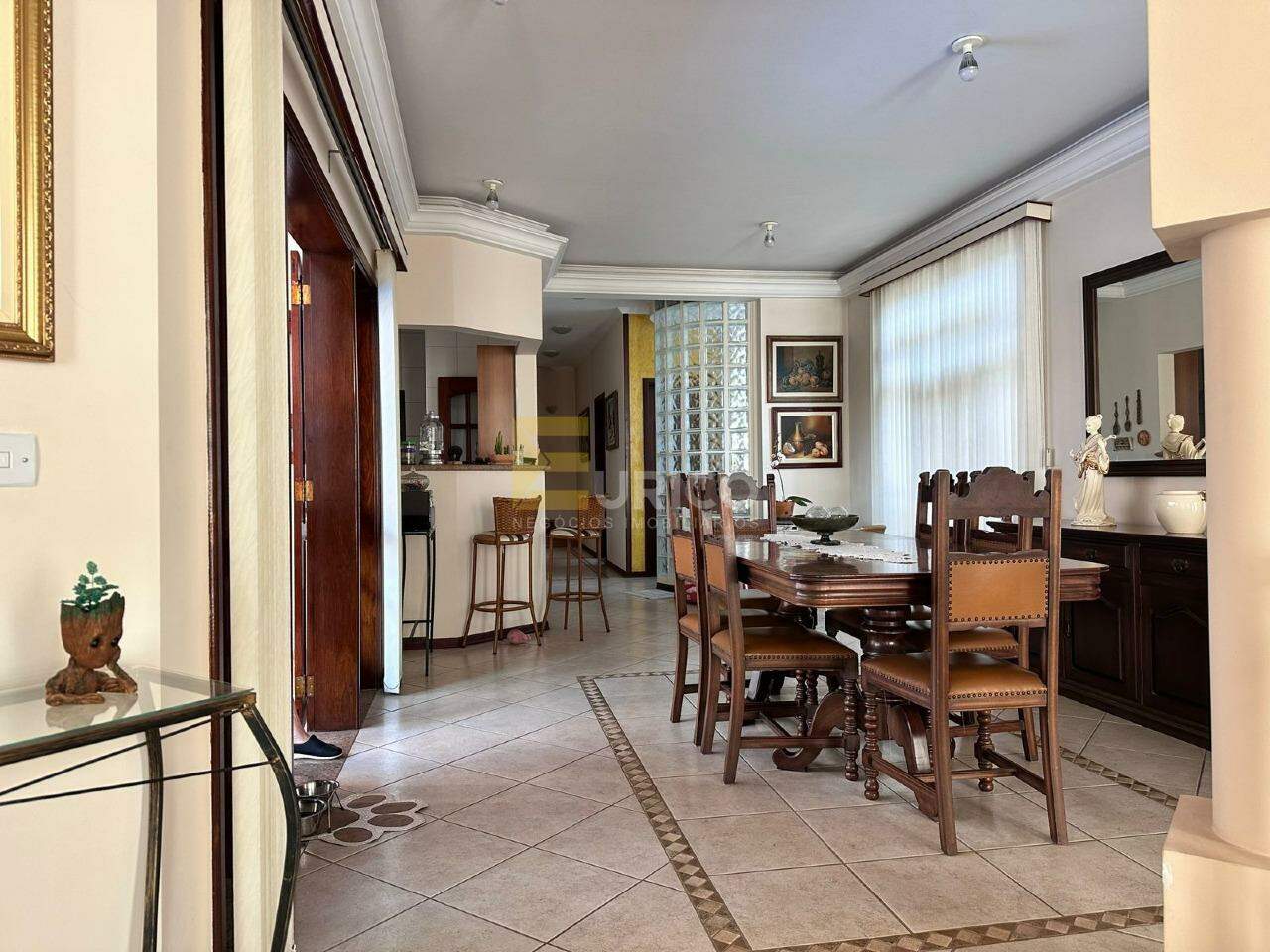 Casa em condomínio à venda no Condomínio Reserva Colonial em Valinhos/SP: 