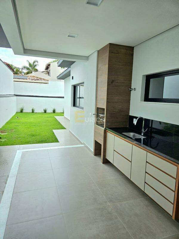 Casa em condomínio para aluguel no Condomínio Villaggio Capríccio em Louveira/SP: 