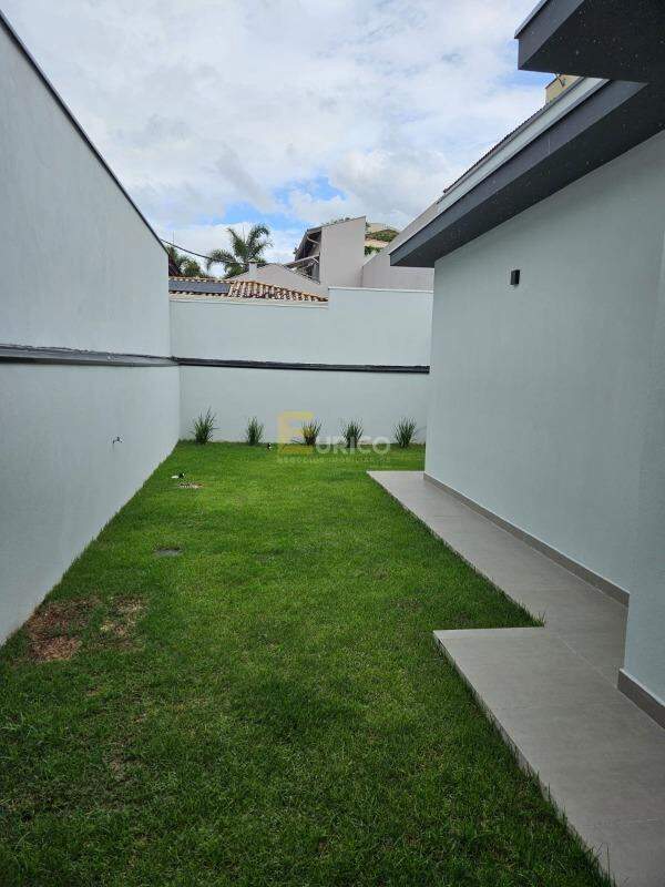 Casa em condomínio para aluguel no Condomínio Villaggio Capríccio em Louveira/SP: 