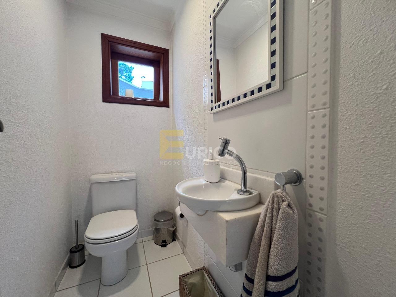 Casa em condomínio à venda no Condomínio Reserva Colonial em Valinhos/SP: 