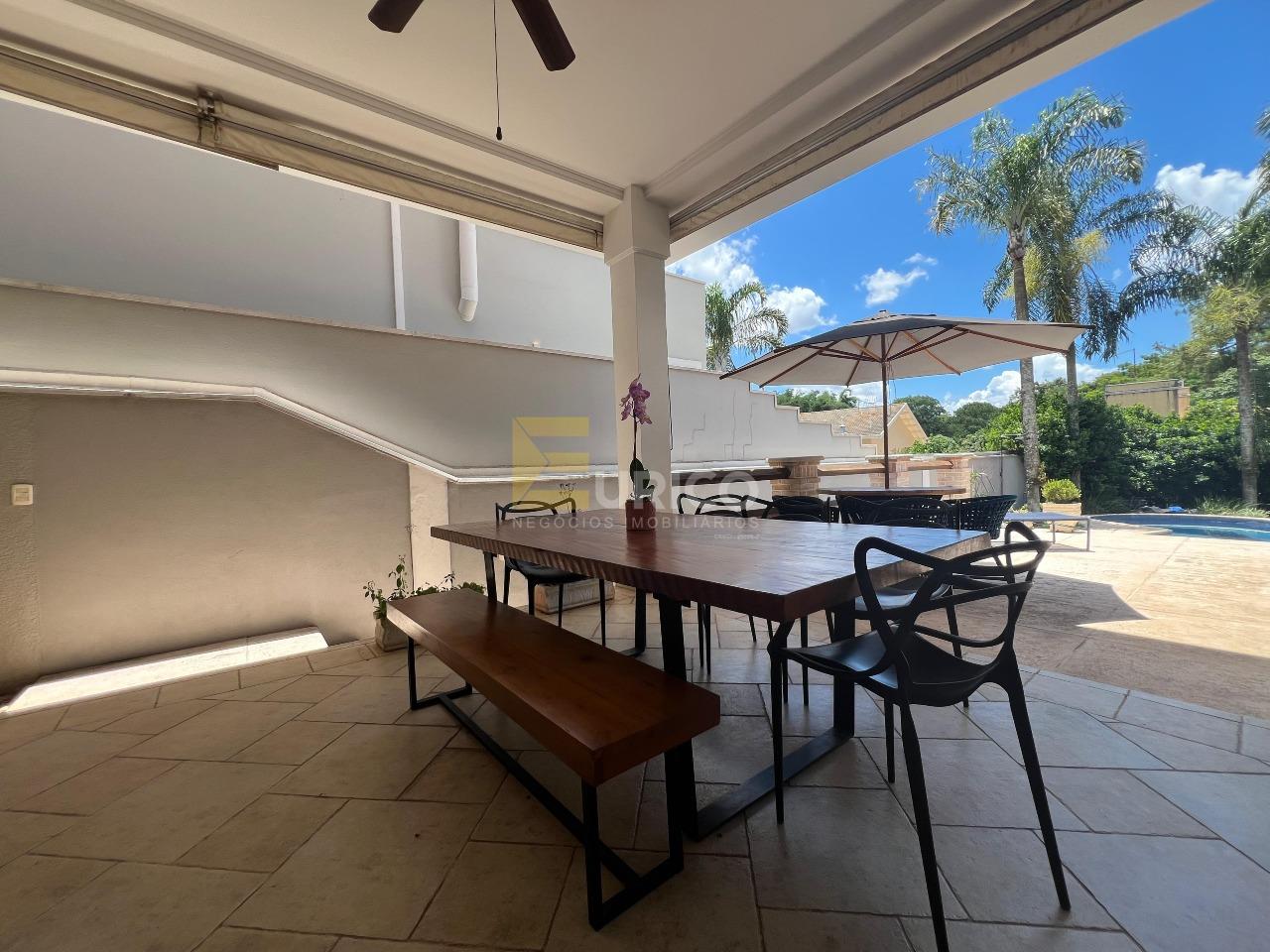 Casa em condomínio à venda no Condomínio Reserva Colonial em Valinhos/SP: 