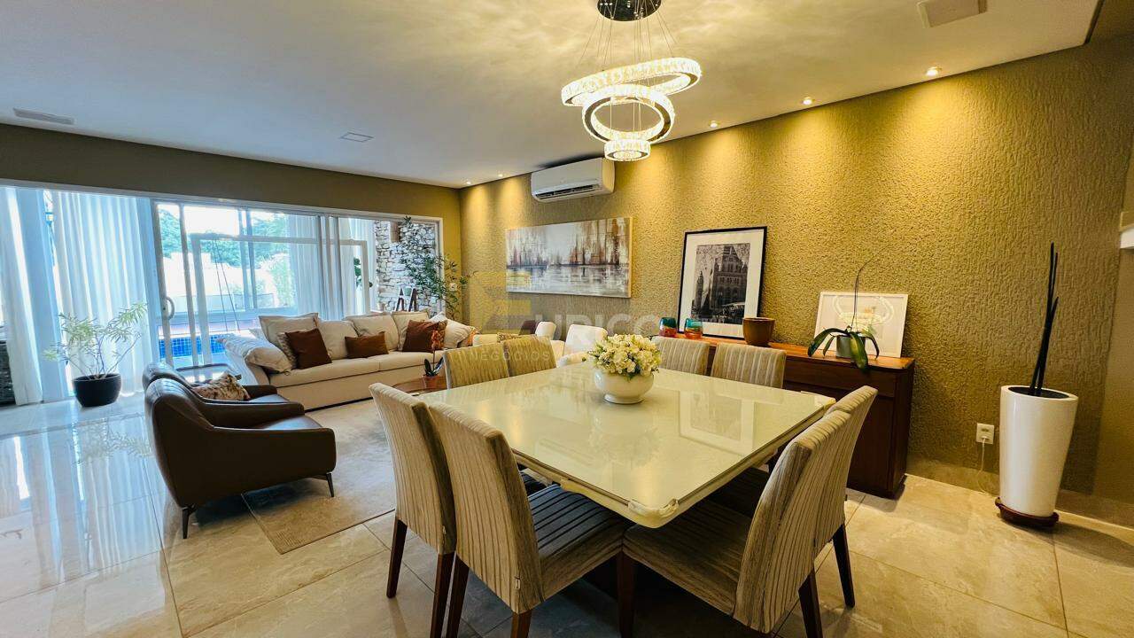 Casa em condomínio à venda no Condomínio Madre Maria Vilac em Valinhos/SP: 