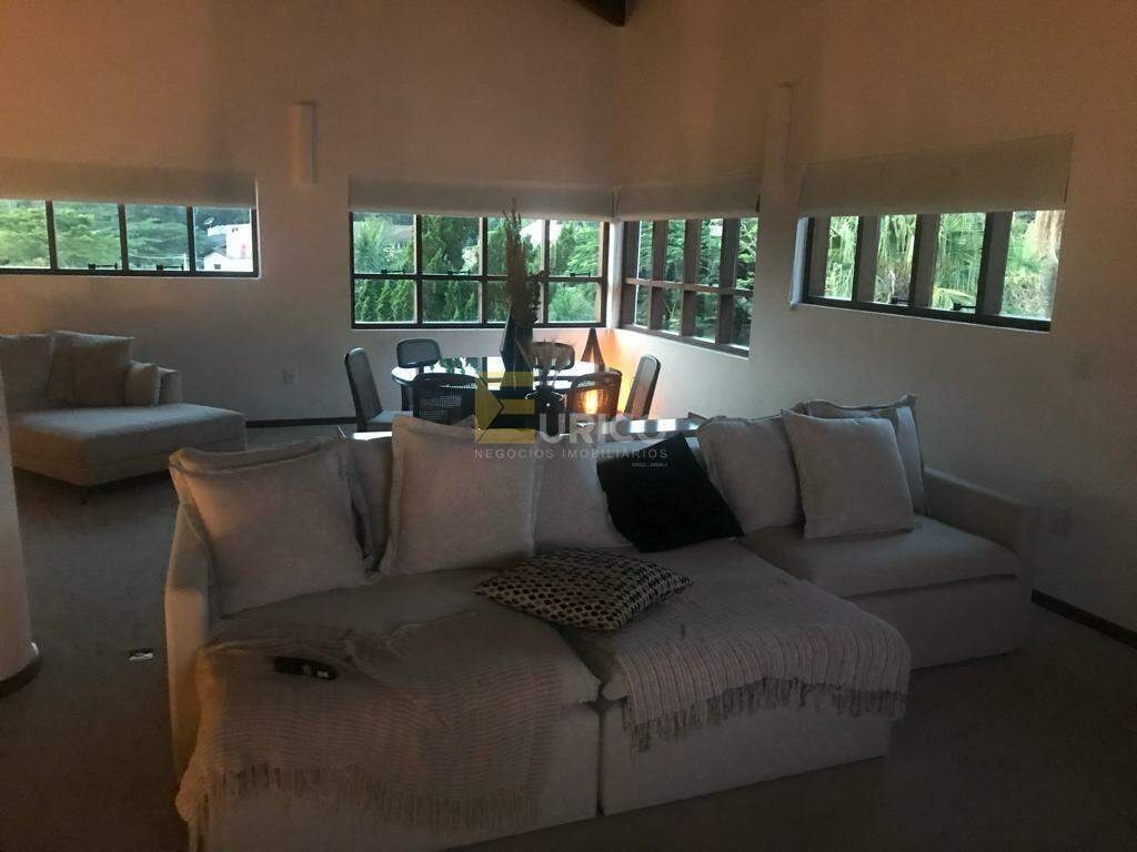 Casa em condomínio para aluguel no Condomínio Vale da Santa Fé em Vinhedo/SP:
