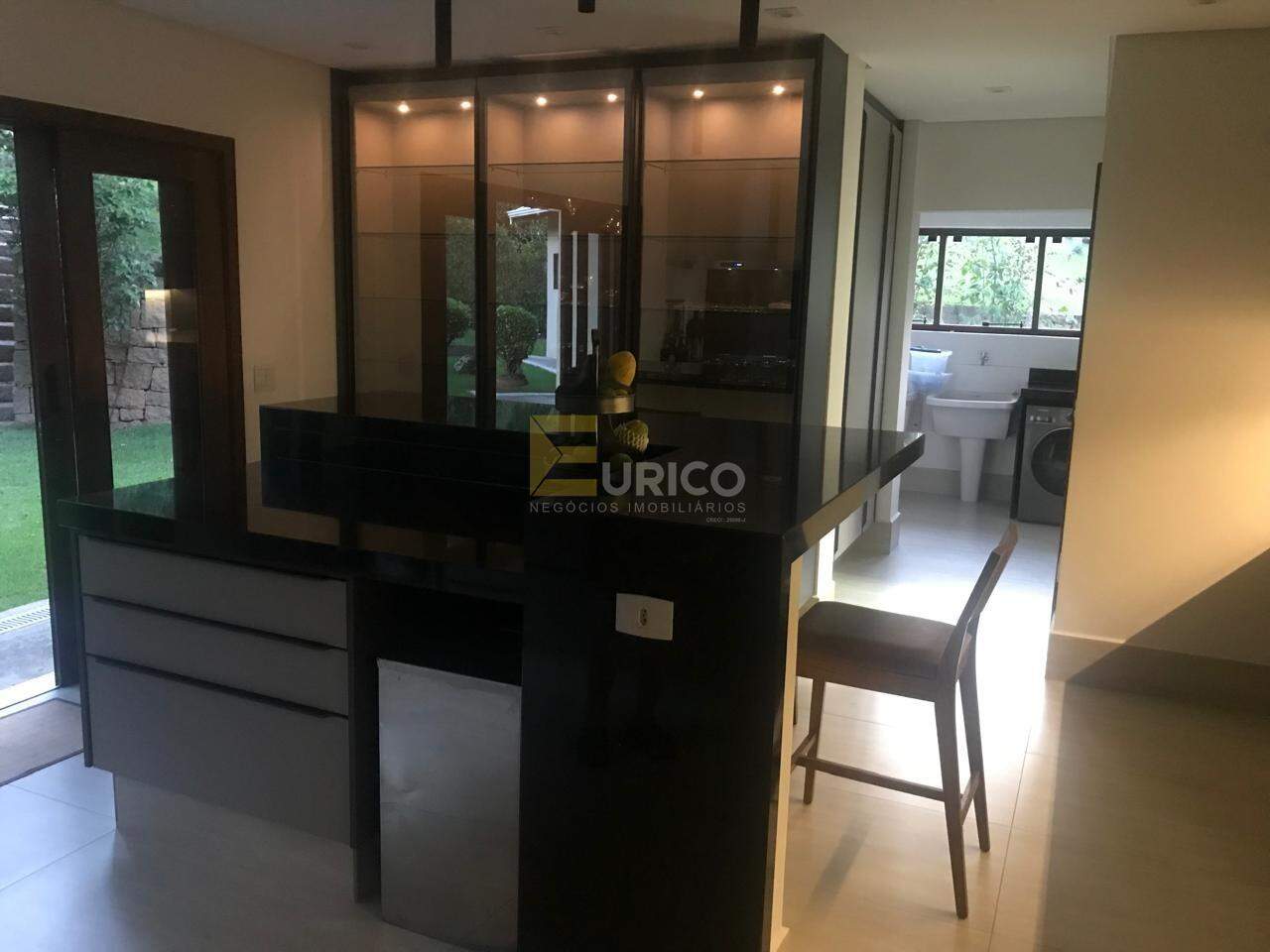 Casa em condomínio para aluguel no Condomínio Vale da Santa Fé em Vinhedo/SP: