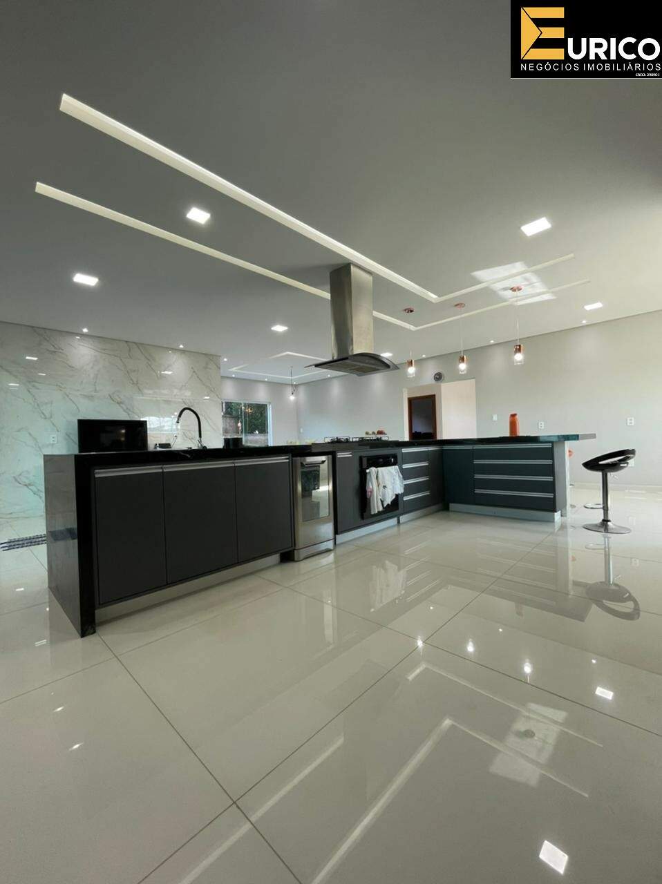 Casa à venda no Recanto dos Canjaranas em Vinhedo/SP: Foto 04