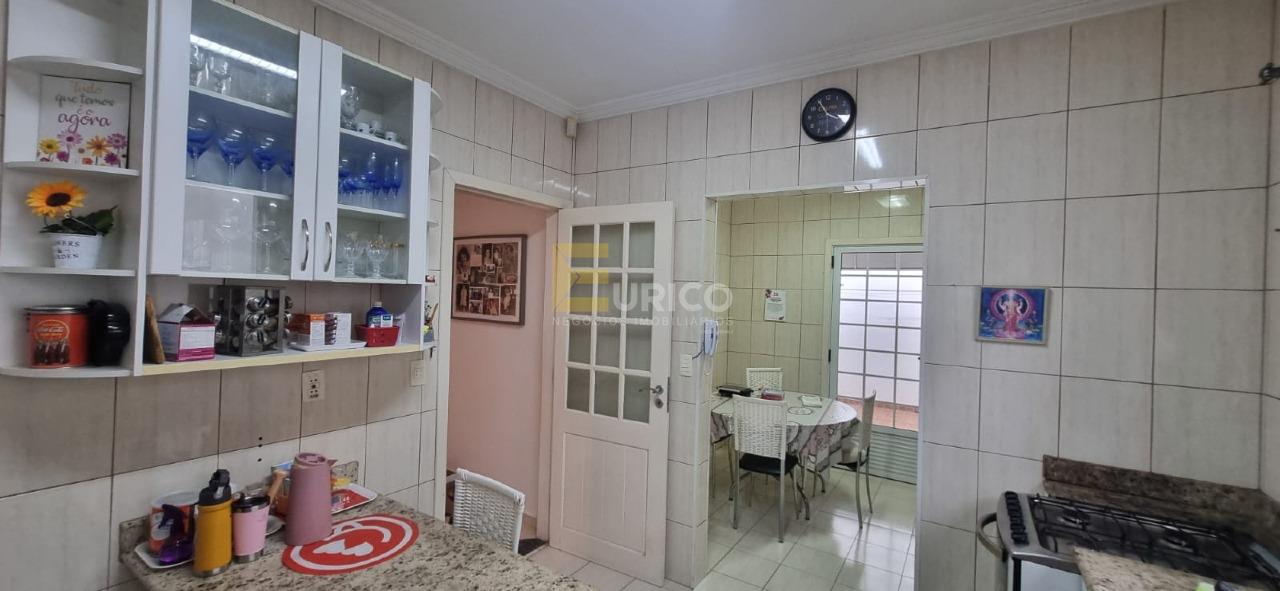 Casa em condomínio à venda no Condomínio Vista Alegre - Sede em Vinhedo/SP: 