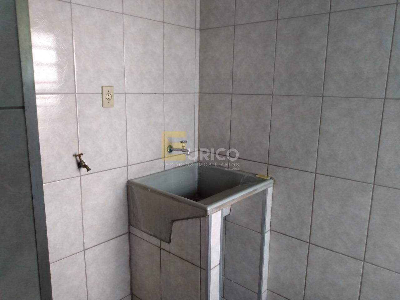 Casa à venda no PARQUE DAS COLINAS em Valinhos/SP: 