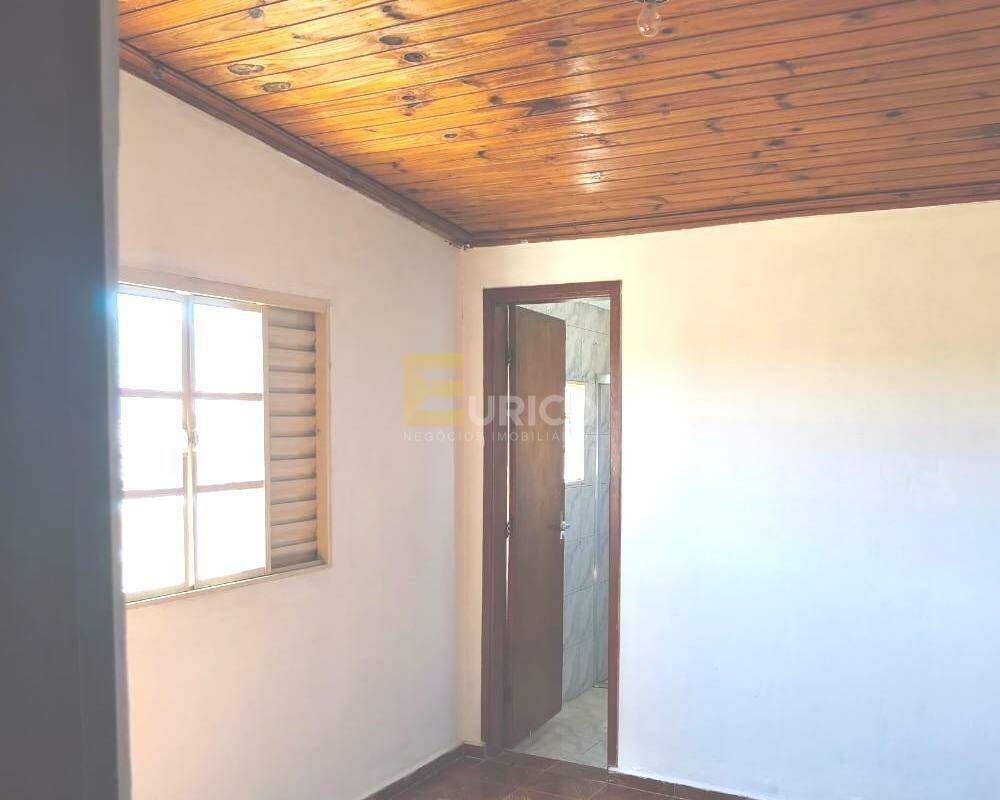 Casa à venda no PARQUE DAS COLINAS em Valinhos/SP: 
