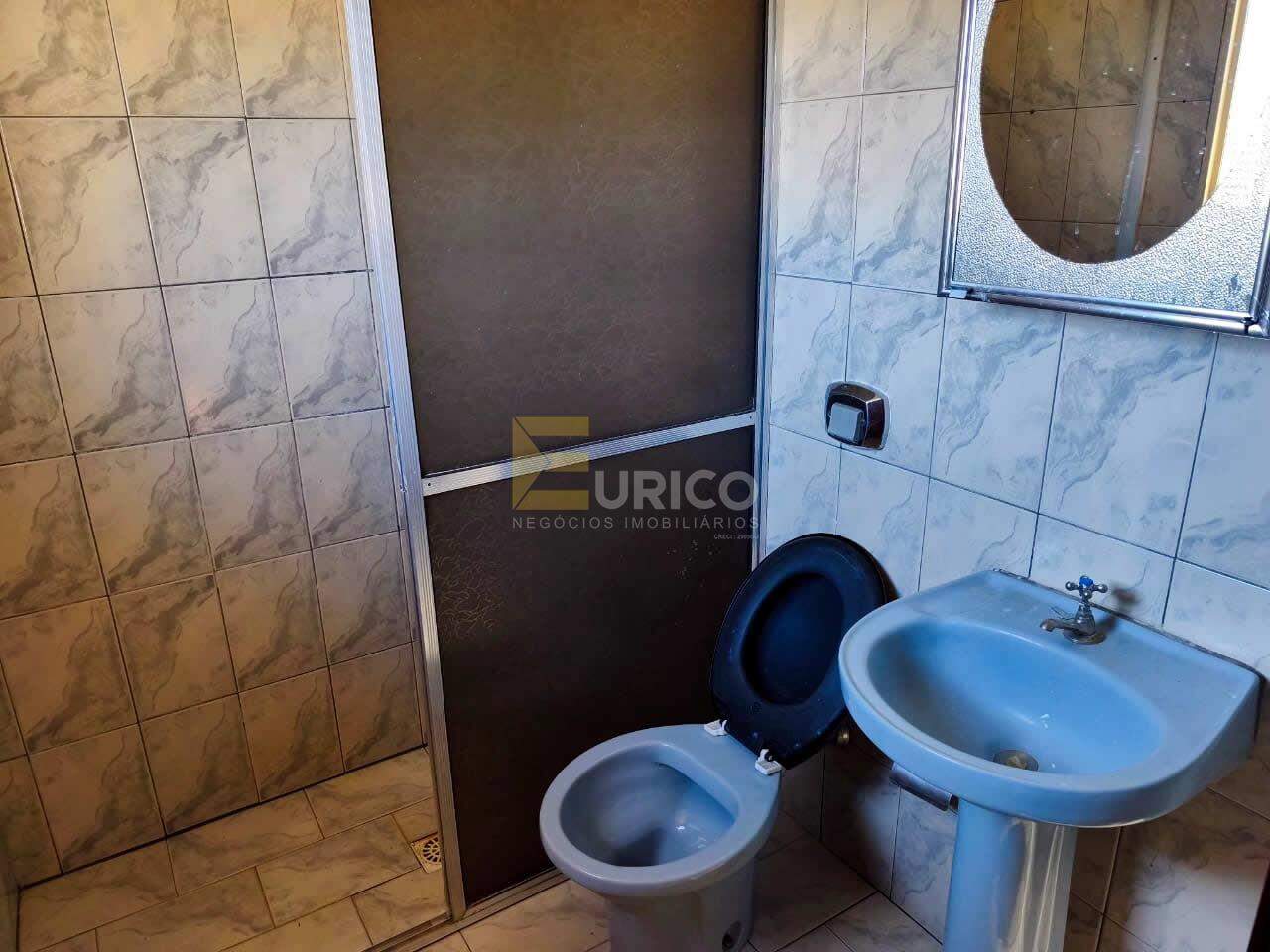 Casa à venda no PARQUE DAS COLINAS em Valinhos/SP: 