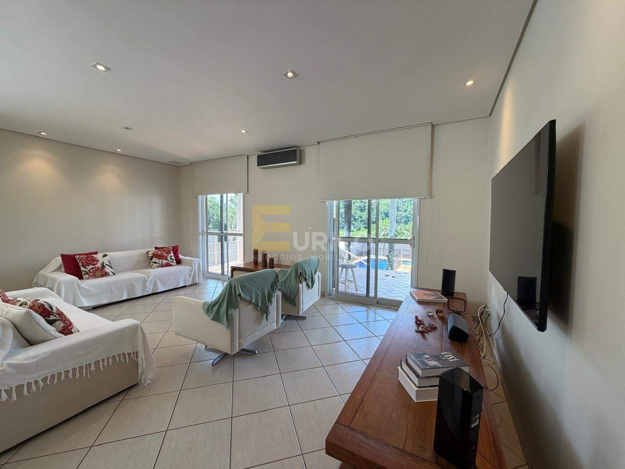 Casa em condomínio à venda no Condomínio Residencial Terras do Caribe em Valinhos/SP: 