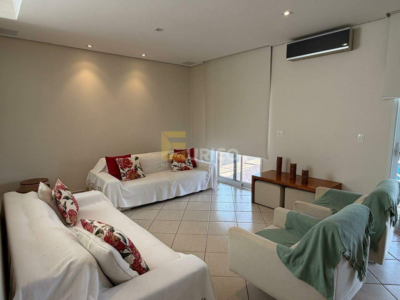 Casa em condomínio à venda no Condomínio Residencial Terras do Caribe em Valinhos/SP: 