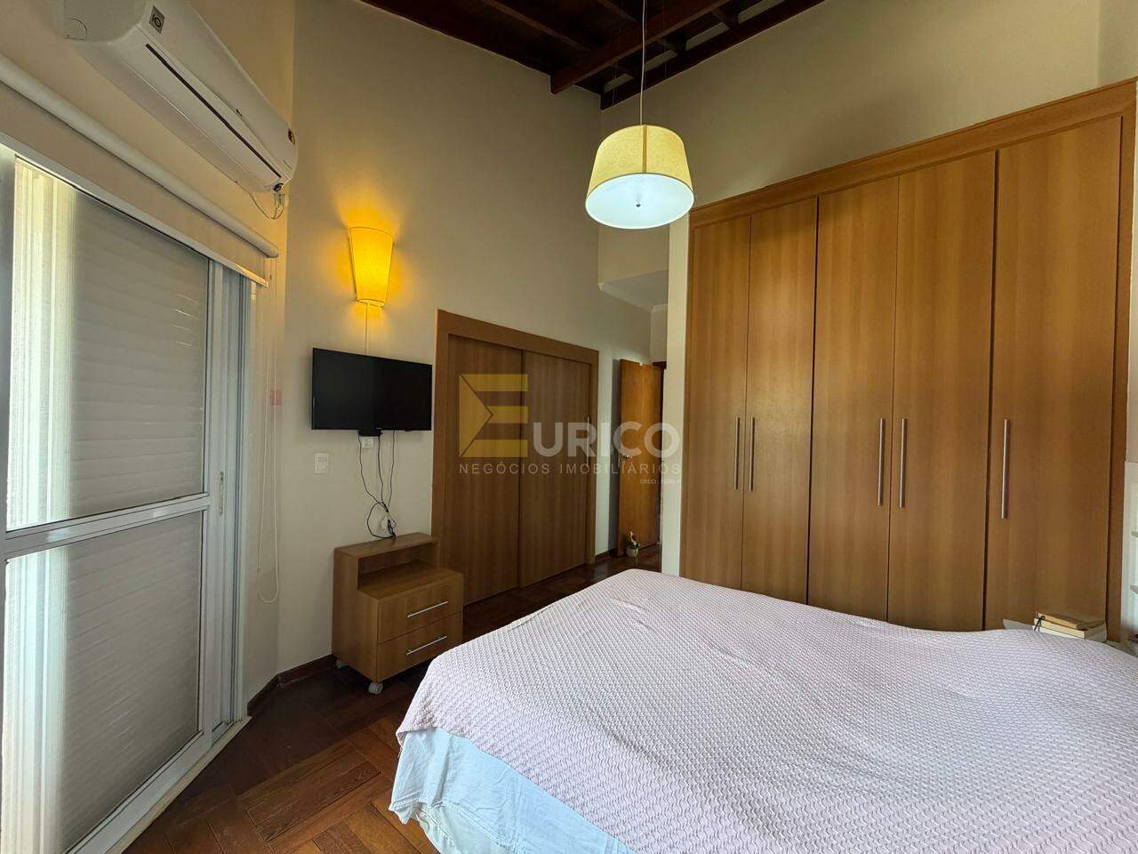 Casa em condomínio à venda no Condomínio Residencial Terras do Caribe em Valinhos/SP: 