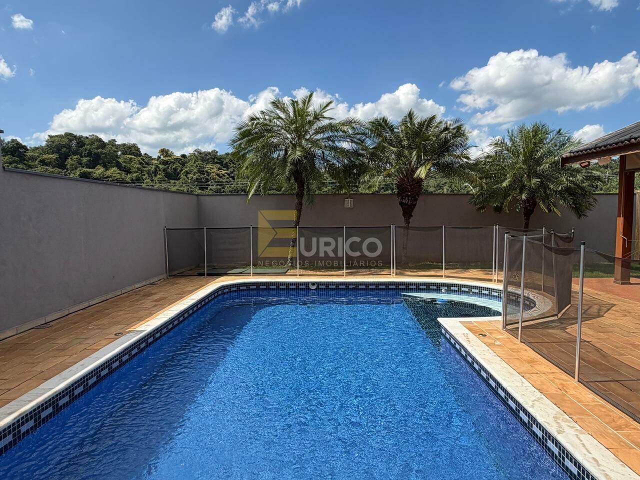 Casa em condomínio à venda no Condomínio Residencial Terras do Caribe em Valinhos/SP: 